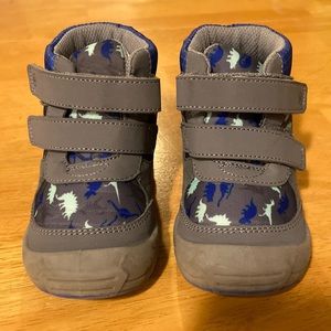 Kids Size 7M Stride Rite Nebraska Snow Boots